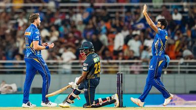 #GTvMI | YASSS COME ONNN!!! Q2, HERE COME THE MUMBAI INDIANS – As it happened
