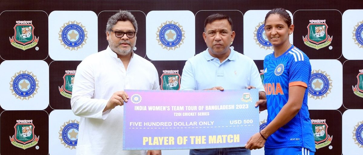 WPL weekly star tracker Kaptaan Kaur punishes Bangladesh, Hayley creates bilateral record