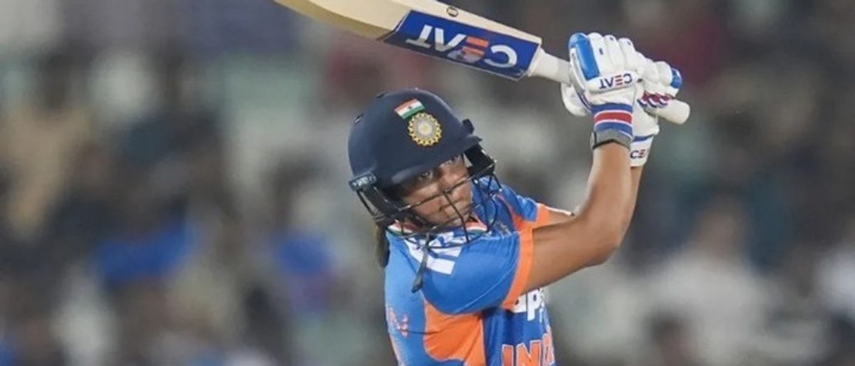INDvZIM: शेफालीने रचला विजयाचा पाया, हरमनप्रीतची दमदार खेळी; भारताने टी२० मालिका ३-० अशी जिंकली