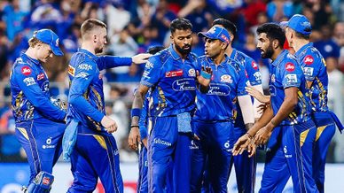 WWWWWW!! Paltan, our winning streak to be super proud of *clap, clap*