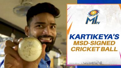 Kartikeya gets a signed cricket ball from MSD | Mumbai Indians