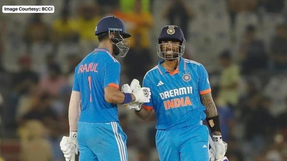 IND vs AUS, पहला वनडे: भारत ने ऑस्ट्रेलिया को 5 विकेट से दी मात