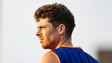 Never a glitch, when there is Mitch .. Santner chi firki, LOADING!