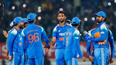 INDvNZ 2nd ODI: भारत को सात विकेट से हराकर न्यूजीलैंड ने 1-1 से बराबर की सीरीज  