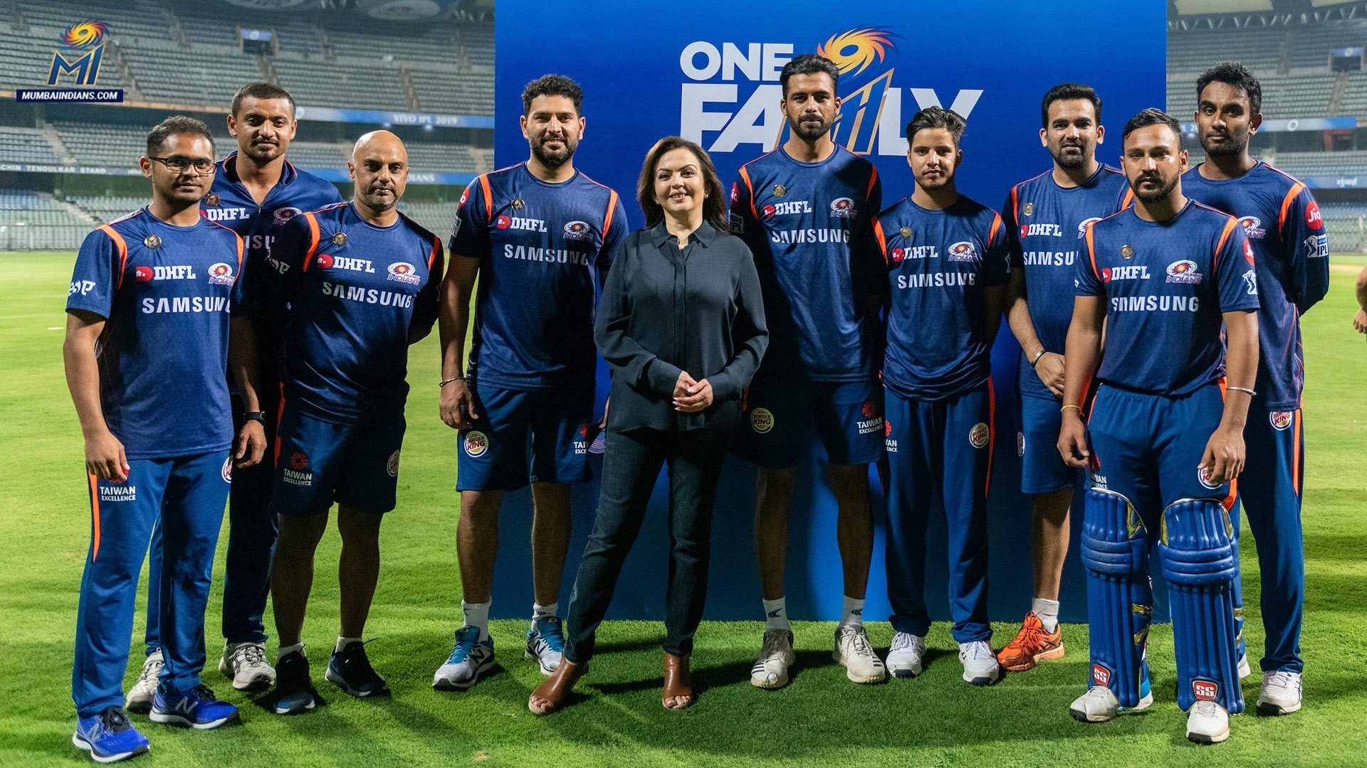 Mrs Nita Ambani Welcomes New Recruits To Mi Family Mumbai Indians Choose a character and get into this mayhem! mrs nita ambani welcomes new recruits