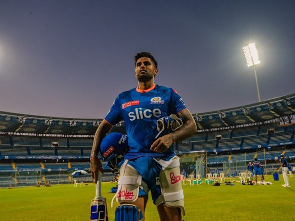https://www.mumbaiindians.com/static-assets/waf-images/be/82/c3/4-3/592-444/jToOa58MME.jpeg