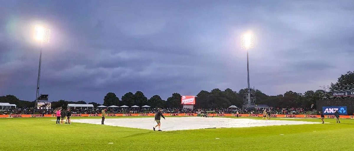 NZvIND 3rd ODI: Rain saves India the match, but not series