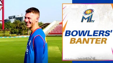 Bowlers' banter ft. Meredith and Bumrah | Mumbai Indians